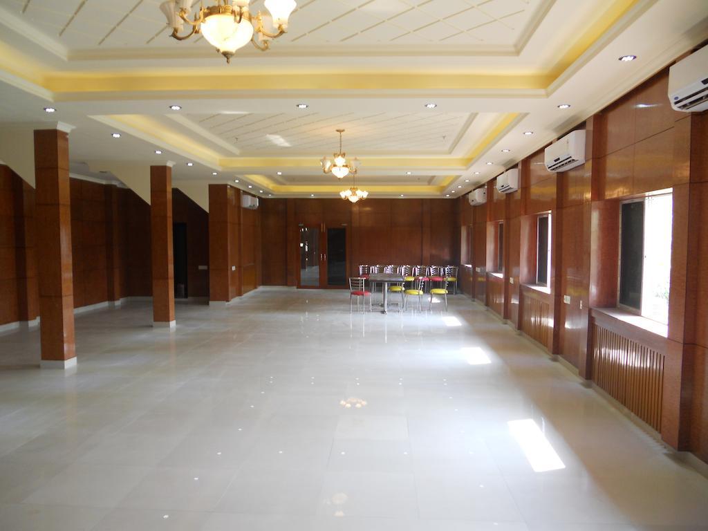 Hotel Prayag Aristro Club Kalkata Exteriér fotografie