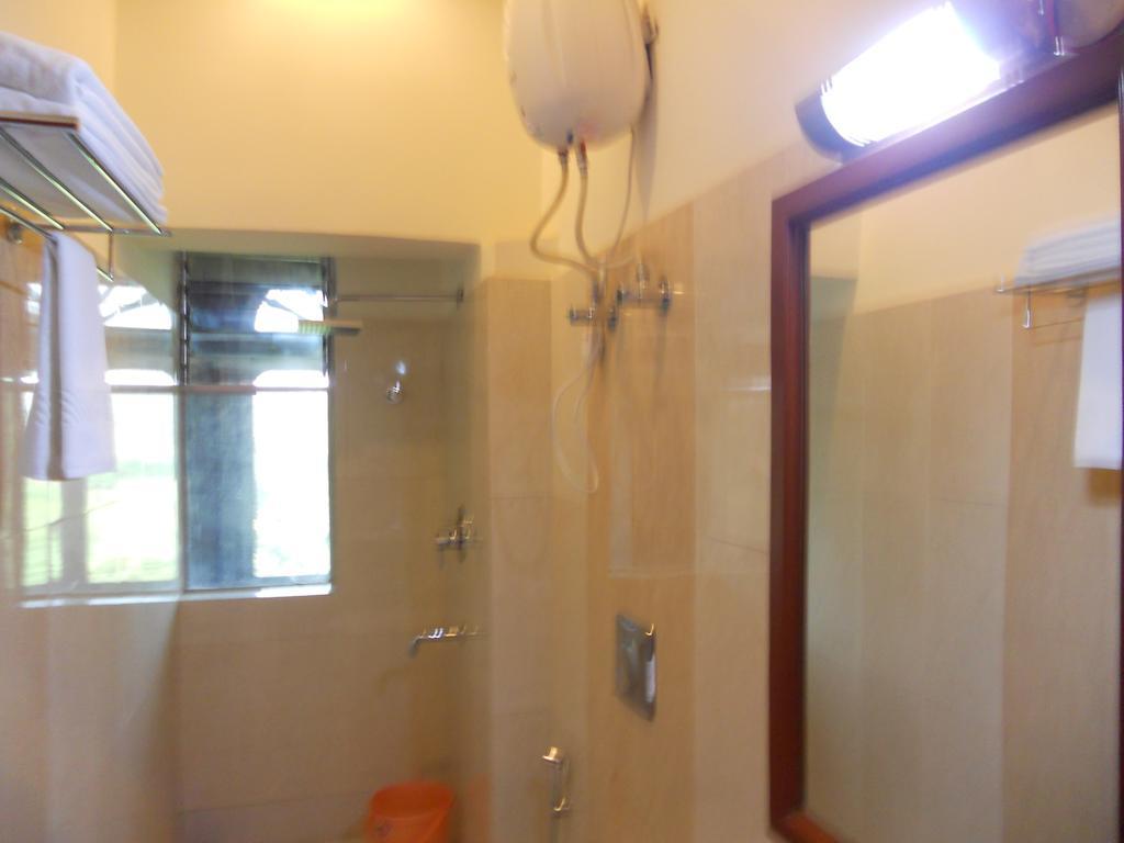 Hotel Prayag Aristro Club Kalkata Pokoj fotografie
